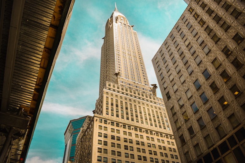 Empire State Building düşük açıdan